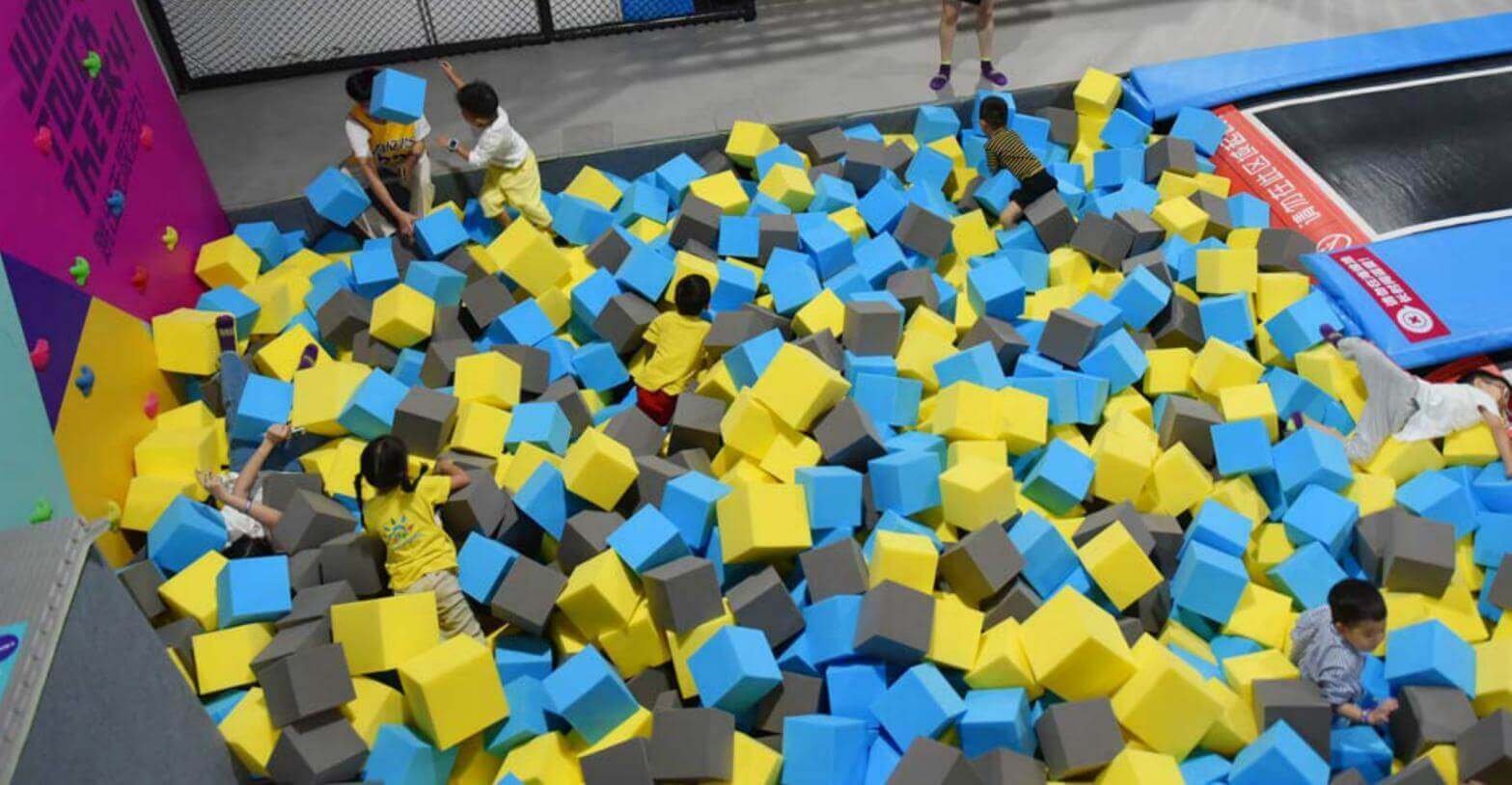 Sponge Play Zone – Soft Foam Pit Adventure Arena